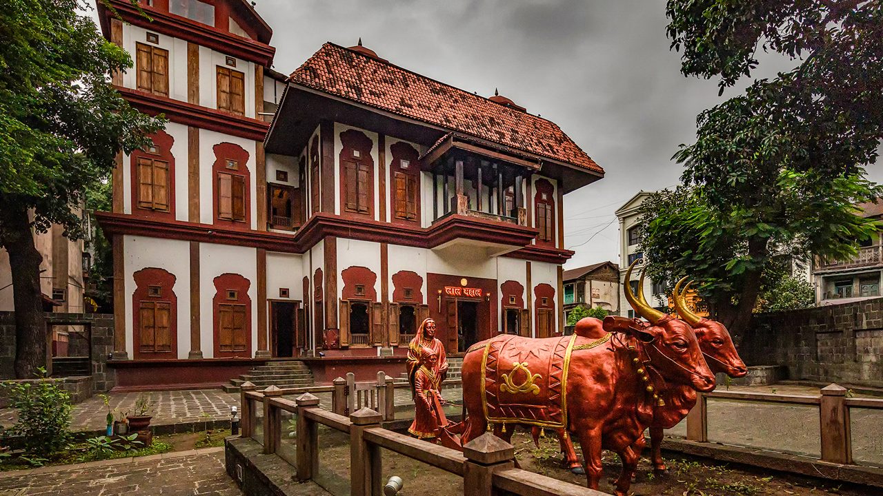 Mahabaleshwar to Pune Cab - Strawberry Cabs